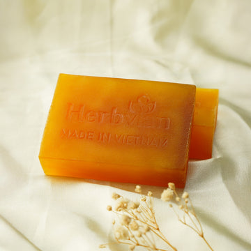 Turmeric & Persimmon Natural Soap with Orange Essential Oil (2 bars/pack)