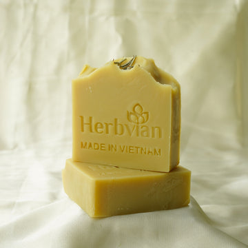 Premium Tamanu, Avocado, Olive Oil Handmade Soap with Lavender, Rosemary, Sea Butter, Cocoa Butter, and Sweet Almond Oil for Eczema Skin