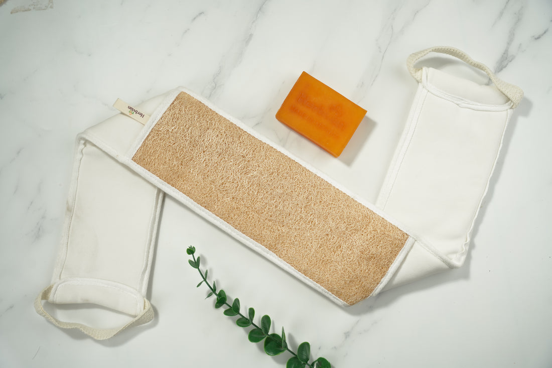 Dual-Sided Loofah Back Scrubber – Loofah + Bamboo Cotton