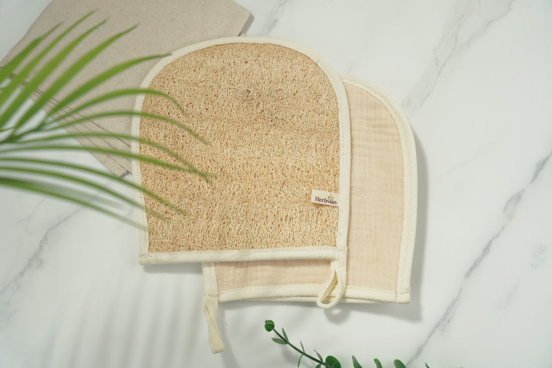 Natural Loofah Bath Glove – Bamboo Cotton Lined