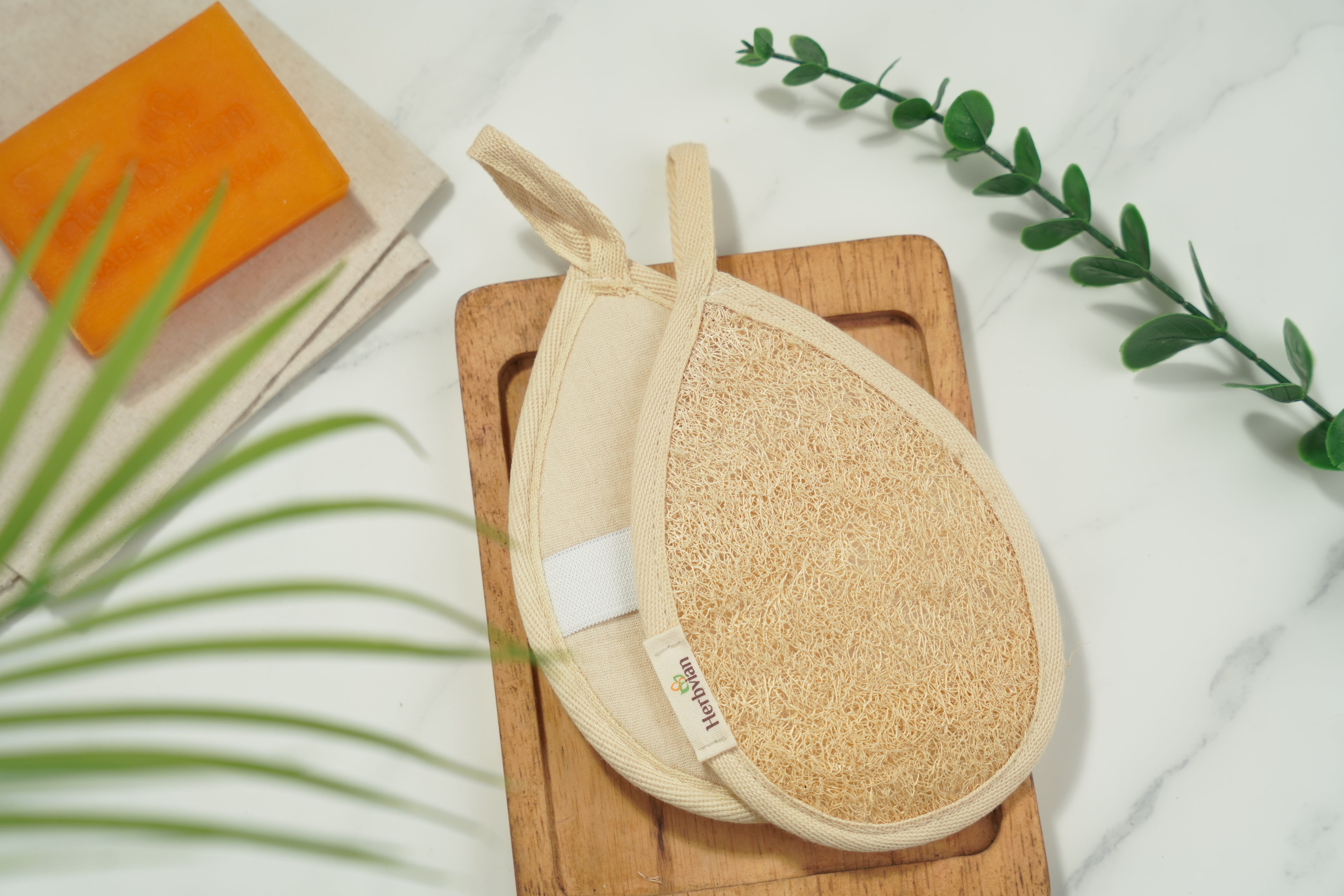 Drop Shape Loofah Body Scrubber – Dual-Sided