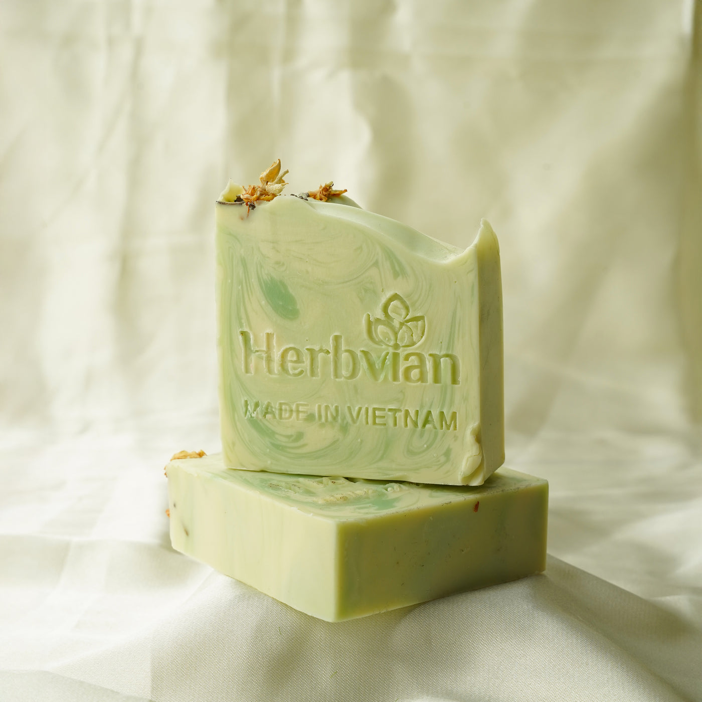 Premium Handmade Soap with Tea Tree and Peppermint Essential Oil for Acne-Prone Skin